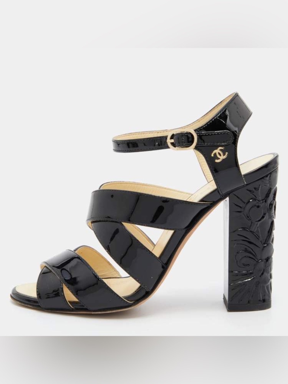 Chanel Black Patent Leather CC Floral Block Heel Strappy Sandals Size 41.5